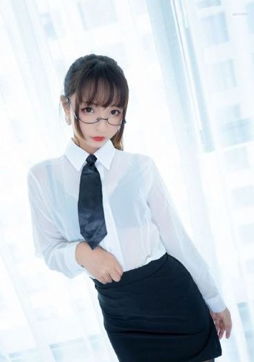 烈焰红唇完整版视频在线观看_蓝光完整视频观看