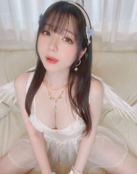 两个人看的www高清视频_剧情片完整在线观看