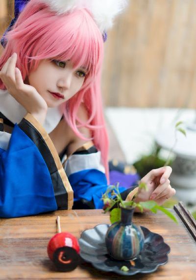 年轻的小姨子在线看_蓝光全集免费播放