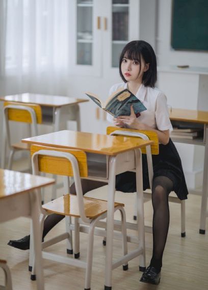 717秋霞_蓝光在线手机播放