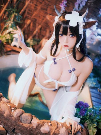 《美丽邻居》电影免费观看_BD英语免费高清观看