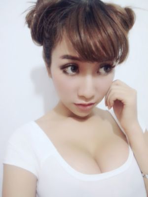 秋霞伦理片免费观看手机牌_蓝光影视在线观看
