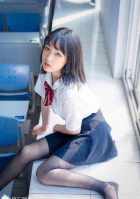玩具跪趴调教play_BD免费在线播放