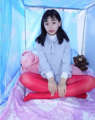 美丽水蜜桃_粤语中字在线观看